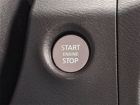 Used 2022 Nissan Frontier PRO-4X w/ Off-Road Protection Package image 23