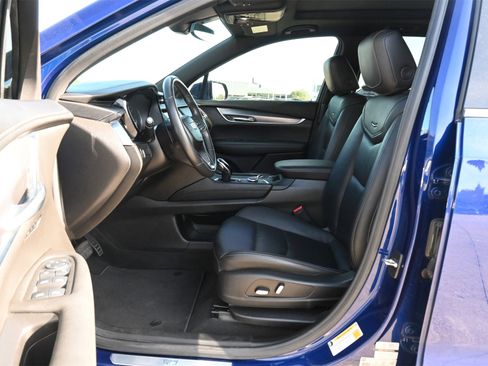 Certified 2023 Cadillac XT6 Luxury image 18