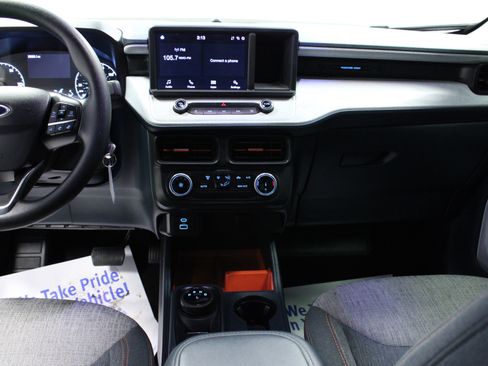 Used 2024 Ford Maverick XLT FWD image 18