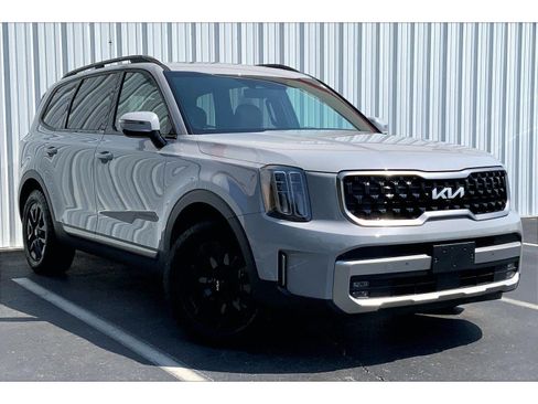 Used 2023 Kia Telluride SX Prestige X-Pro AWD/4WD image 2
