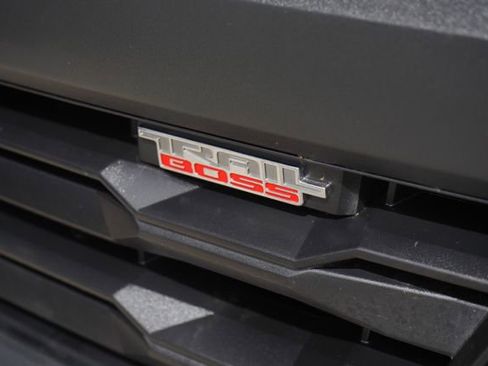 Used 2024 Chevrolet Colorado Trail Boss w/ Technology Package image 14