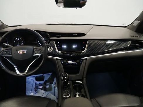 Certified 2023 Cadillac XT6 Premium Luxury w/ Technology Package AWD/4WD image 14