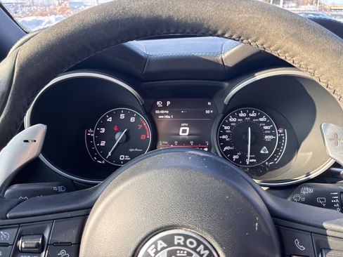 Used 2019 Alfa Romeo Stelvio Quadrifoglio w/ Convenience Package image 17