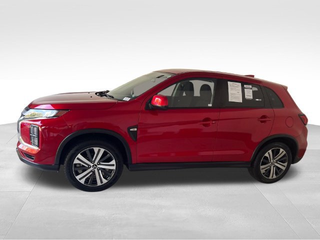 Used 2025 Mitsubishi Outlander Sport AWD image 2