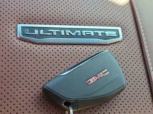 Certified 2024 GMC Sierra 2500 Denali Ultimate image 39