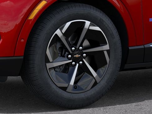 New 2025 Chevrolet Equinox EV LT FWD image 9