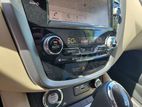 Used 2024 Nissan Murano Platinum w/ Cargo Package AWD/4WD image 23