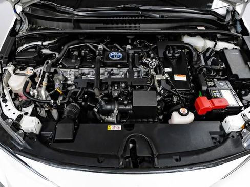 Used 2021 Toyota Corolla LE image 55