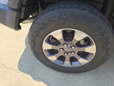 Used 2022 Jeep Wrangler Unlimited Sport AWD/4WD image 18