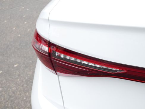 Certified 2025 Volkswagen Jetta S FWD image 17