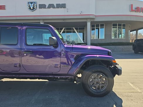 New 2026 Jeep Gladiator Sport image 12