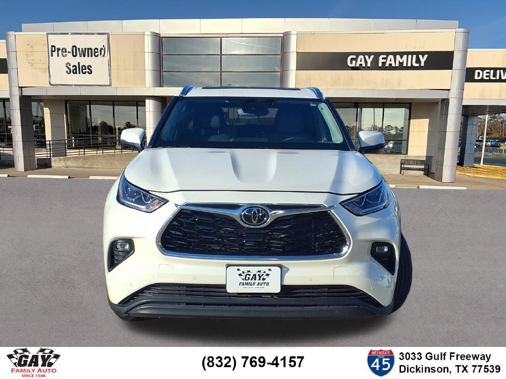 Used 2021 Toyota Highlander Limited FWD image 18
