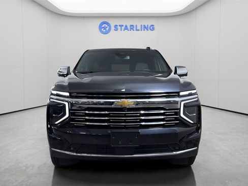 Used 2025 Chevrolet Suburban Premier image 15