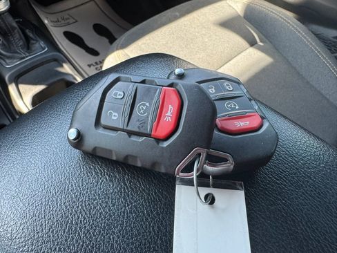 Used 2024 Jeep Wrangler Unlimited Sport image 20