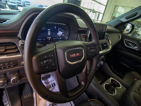 Used 2024 GMC Yukon AT4 w/ AT4 Premium Package image 19