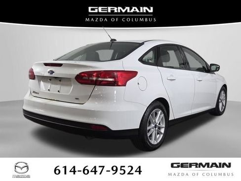 Used 2017 Ford Focus SE FWD image 8