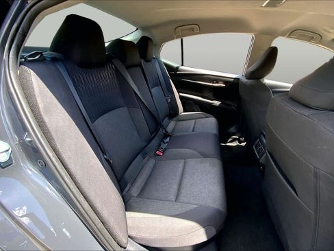 Used 2025 Toyota Camry LE FWD image 19
