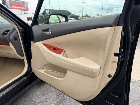 Used 2010 Lexus ES 350 image 7