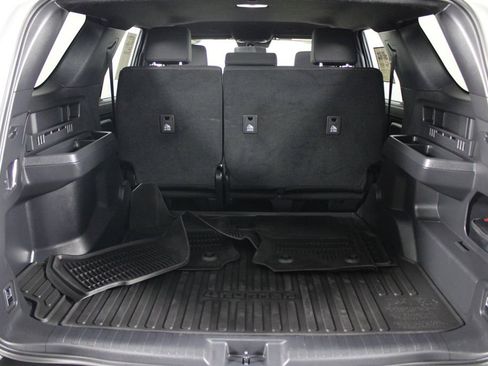 Used 2025 Toyota 4Runner SR5 RWD image 16