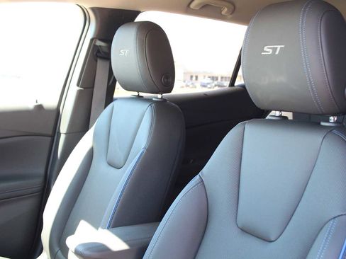 New 2026 Buick Encore GX Sport Touring w/ Comfort Package image 24