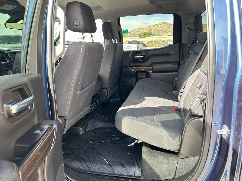 Used 2019 Chevrolet Silverado 1500 LT Trail Boss w/ Convenience Package AWD/4WD image 9