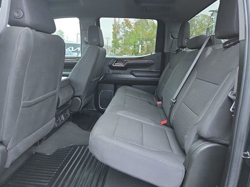Used 2025 Chevrolet Silverado 1500 LT image 11