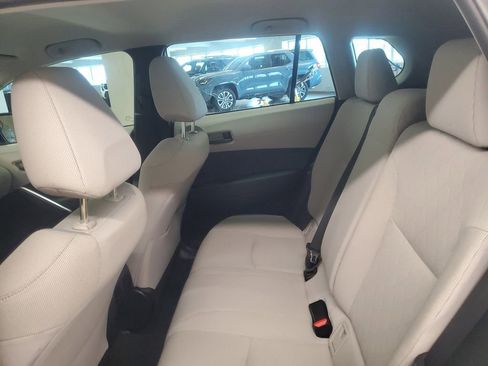 Certified 2022 Toyota Corolla Cross L AWD/4WD image 10