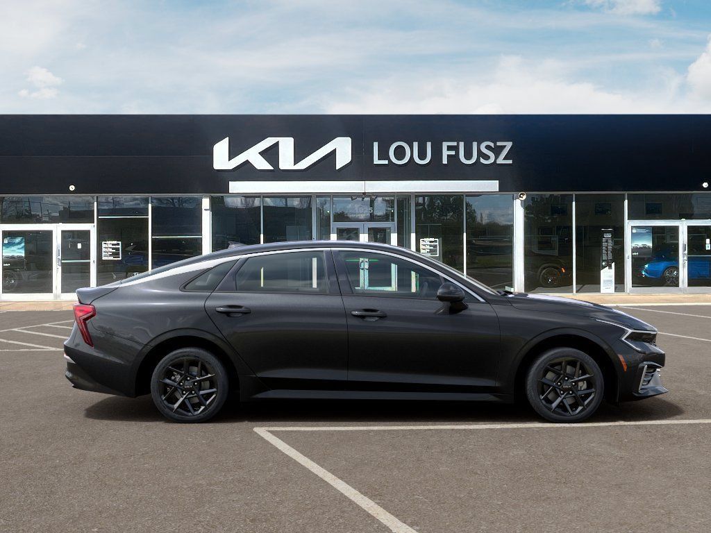 New 2026 Kia K5 LXS FWD image 7