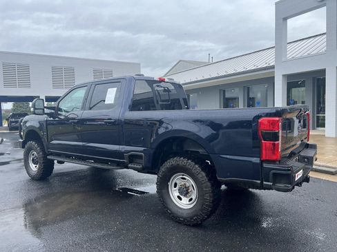 Used 2023 Ford F250 XLT w/ Tremor Off-Road Package AWD/4WD image 3