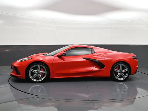 Used 2026 Chevrolet Corvette Stingray Preferred Conv w/ 2LT RWD image 2