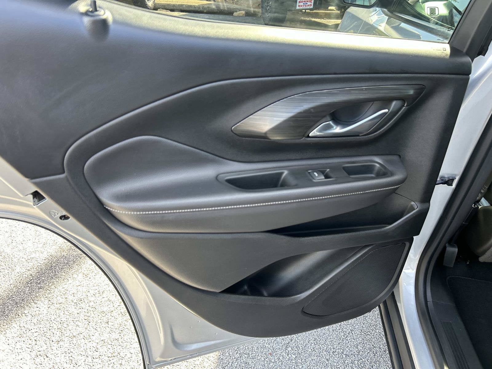 Used 2022 GMC Terrain SLT FWD image 13