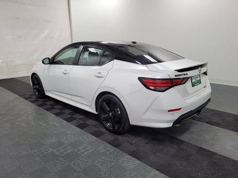 Used 2022 Nissan Sentra SR w/ Midnight Edition FWD image 3