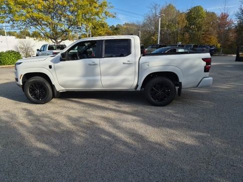 New 2026 Nissan Frontier SV w/ SV Convenience Package image 1