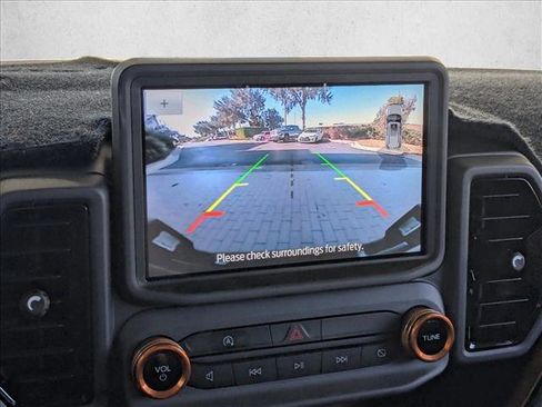 Used 2024 Ford Bronco Sport Outer Banks w/ Tech Package image 12