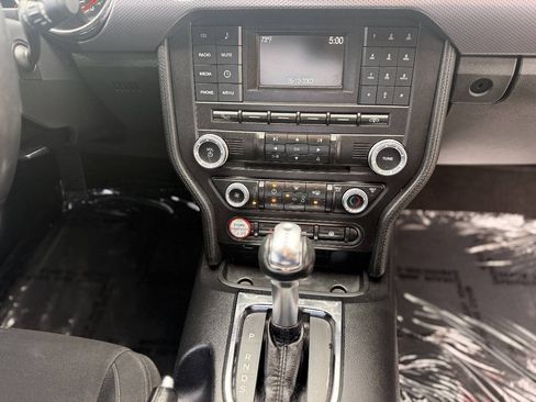 Used 2017 Ford Mustang Coupe RWD image 16
