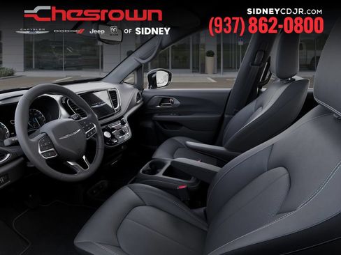 New 2026 Chrysler Pacifica Select FWD image 22