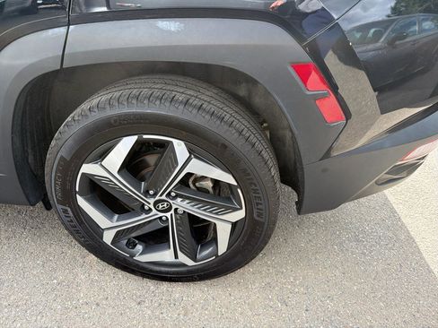 Used 2023 Hyundai Tucson Limited AWD/4WD image 14