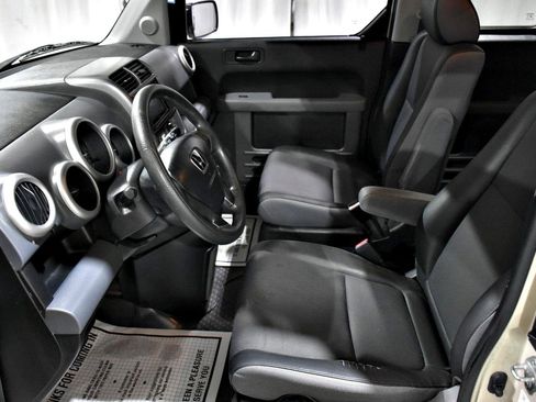 Used 2005 Honda Element EX image 11