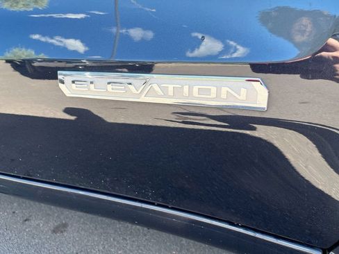 Used 2025 GMC Sierra 1500 Elevation AWD/4WD image 36