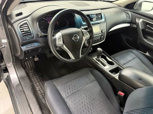 Used 2017 Nissan Altima 2.5 S w/ Power Driver Seat Package image 9