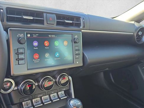 New 2025 Toyota GR86 Premium image 13