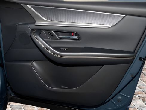 Used 2025 MAZDA CX-70 3.3 Turbo S w/ Premium Package image 13