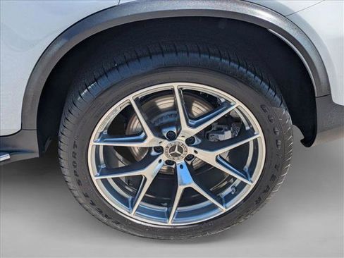 Used 2020 Mercedes-Benz GLC 300 4MATIC Coupe image 24