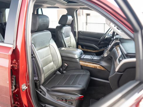 Used 2017 GMC Yukon Denali w/ Open Road Package image 17