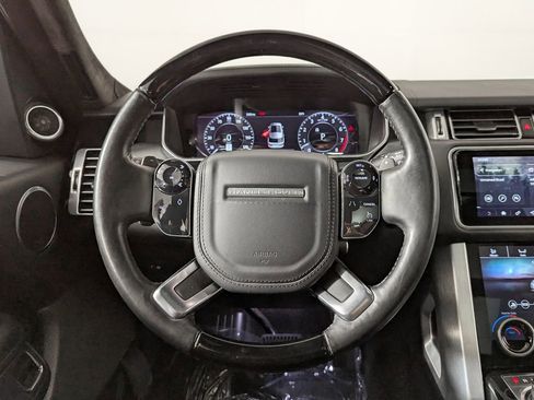 Used 2020 Land Rover Range Rover HSE image 30