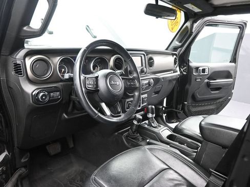 Used 2018 Jeep Wrangler Unlimited Sport S AWD/4WD image 16