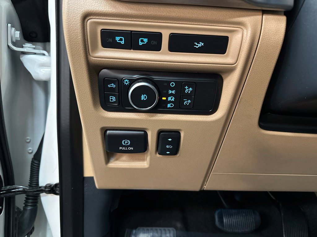 Used 2022 Ford F150 Lariat w/ Equipment Group 502A High AWD/4WD image 36