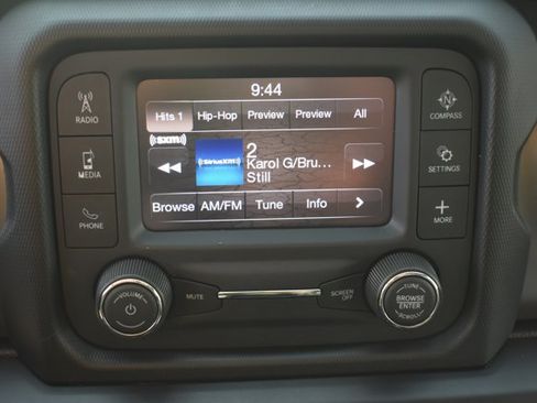 Used 2021 Jeep Wrangler Sport AWD/4WD image 22