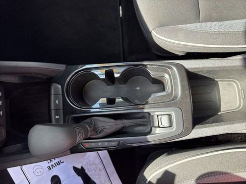 Used 2023 Chevrolet TrailBlazer LT FWD image 28