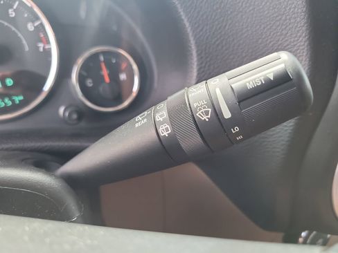 Used 2017 Jeep Wrangler Unlimited Sahara w/ Max Tow Package image 27